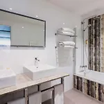 Ξενοδοχείο Mercure Bale Mulhouse Aeroport 4*