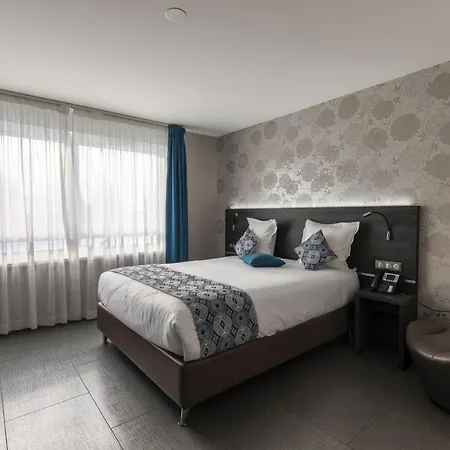 Mercure Bale Mulhouse Aeroport מלון 4*