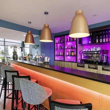 酒店 Mercure Bale Mulhouse Aeroport 4*