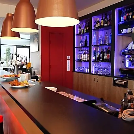 酒店 Mercure Bale Mulhouse Aeroport 布洛泽姆