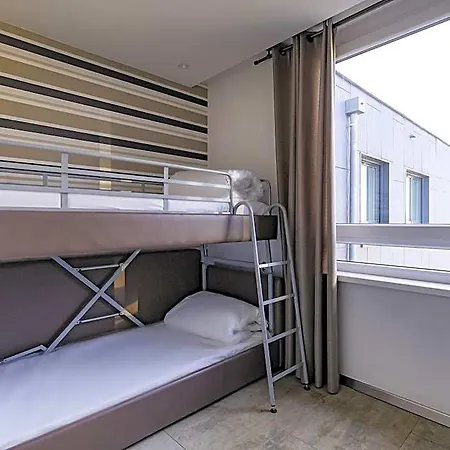 酒店 Mercure Bale Mulhouse Aeroport 4*
