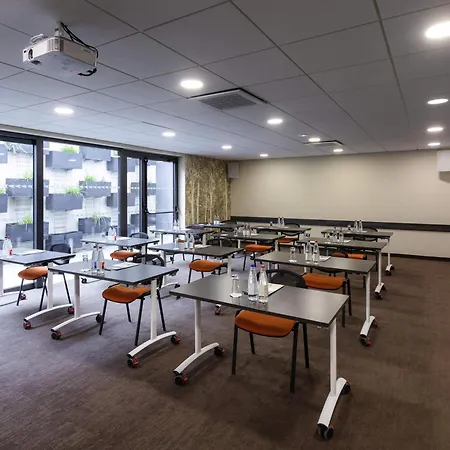 Mercure Bale Mulhouse Aeroport 酒店 4*