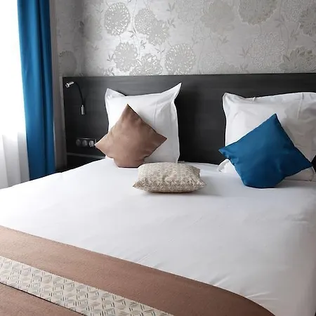 מלון Mercure Bale Mulhouse Aeroport 4*