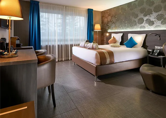 Mercure Bale Mulhouse Aeroport Hotel 4*